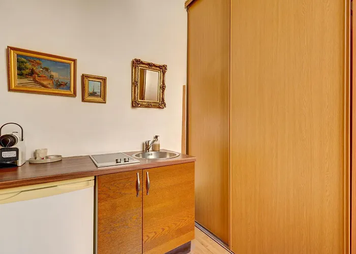 Small Luxurious In The Heart Of Saint Germain Appartement *